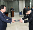 2015,10,19일자 신규 및 전보 임용장 교부 신규자 부모초청 기념촬영 (2)