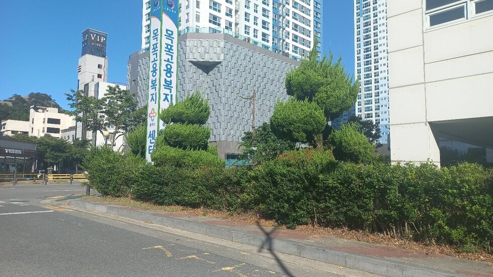 주차장  쪽 사진  24/08/30  오전 8시 22분