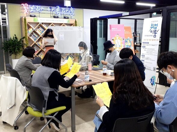 나만의 책 제작기 북토크 현장!