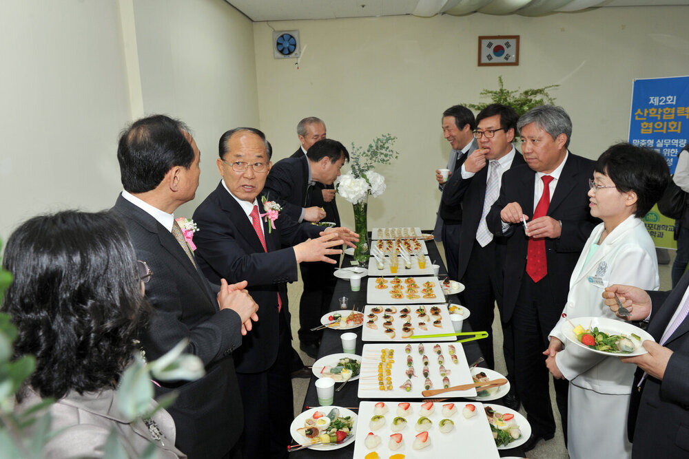 목포대학교제2회나이팅게일선서식10(2012,4,25,목포대).jpg