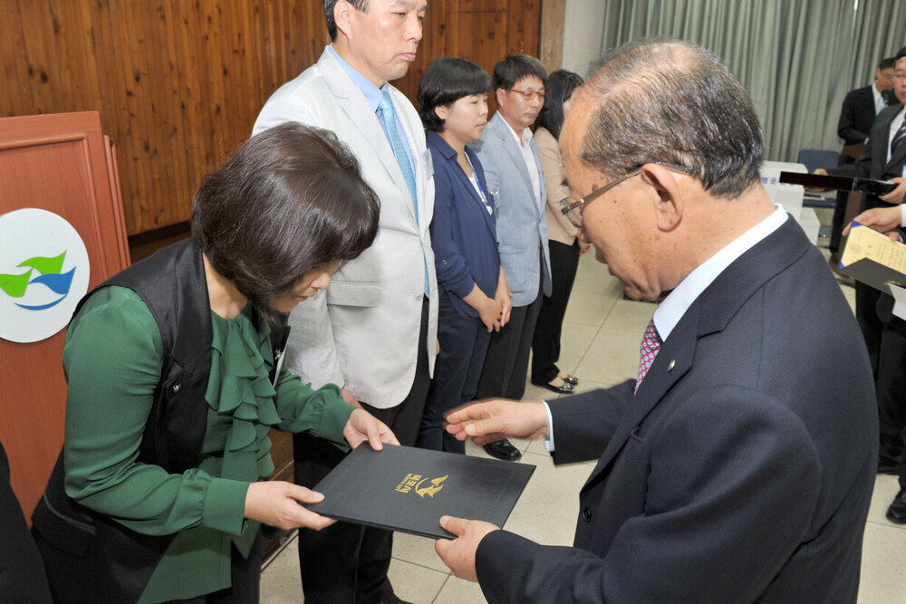 김경희 가정복지.JPG
