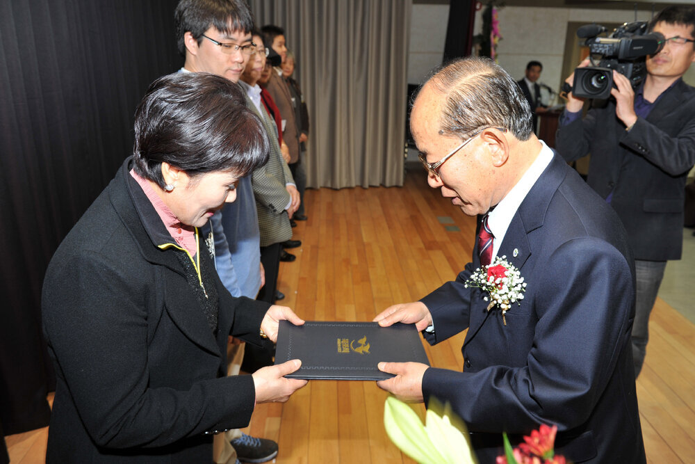목포문학상시상식02(2013,10,31,목포문학관).jpg