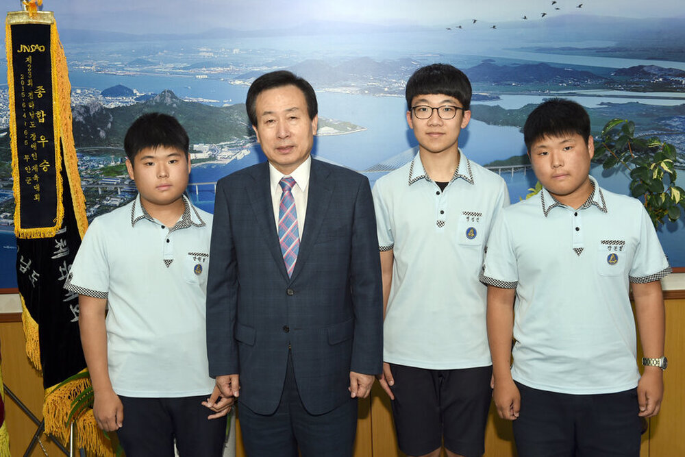 목포덕인고등학생인터뷰01(2015,6,12,시장실).jpg