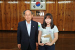 우수중3유치지원자대학진학성적우수자장학금전달06(2013,8,23,회의실).jpg